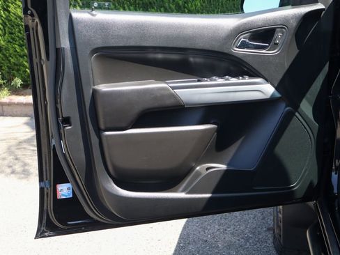 Used 2020 Chevrolet Colorado ZR2 AWD/4WD image 18