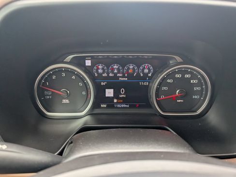 Used 2021 Chevrolet Tahoe High Country w/ Premium Package RWD image 20