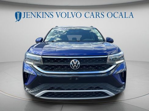 Used 2022 Volkswagen Taos SE w/ IQ.Drive SE Package FWD image 8