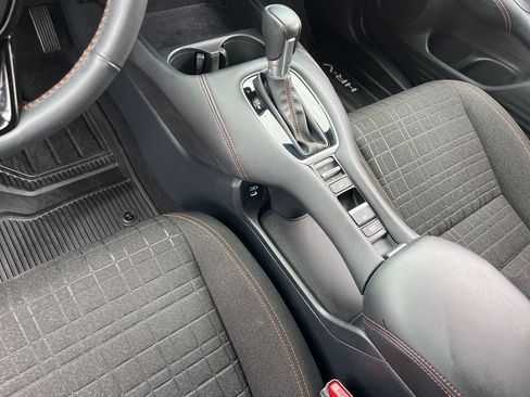 Used 2024 Honda HR-V Sport image 20