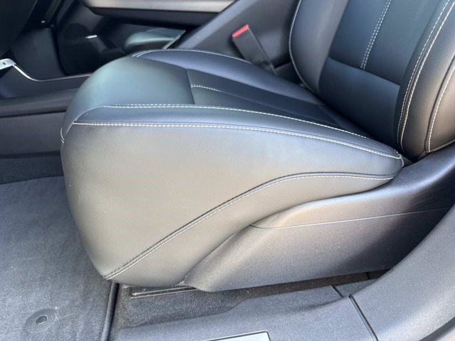 Certified 2024 Cadillac Lyriq Tech AWD/4WD image 17