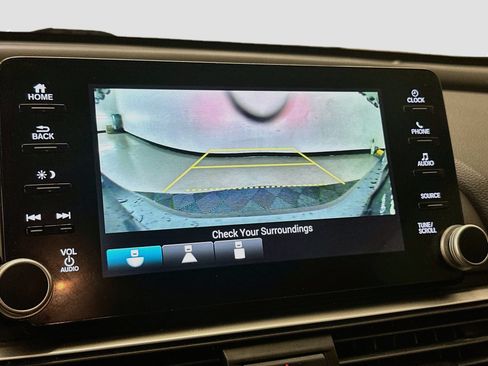 Used 2018 Honda Accord Sport image 22