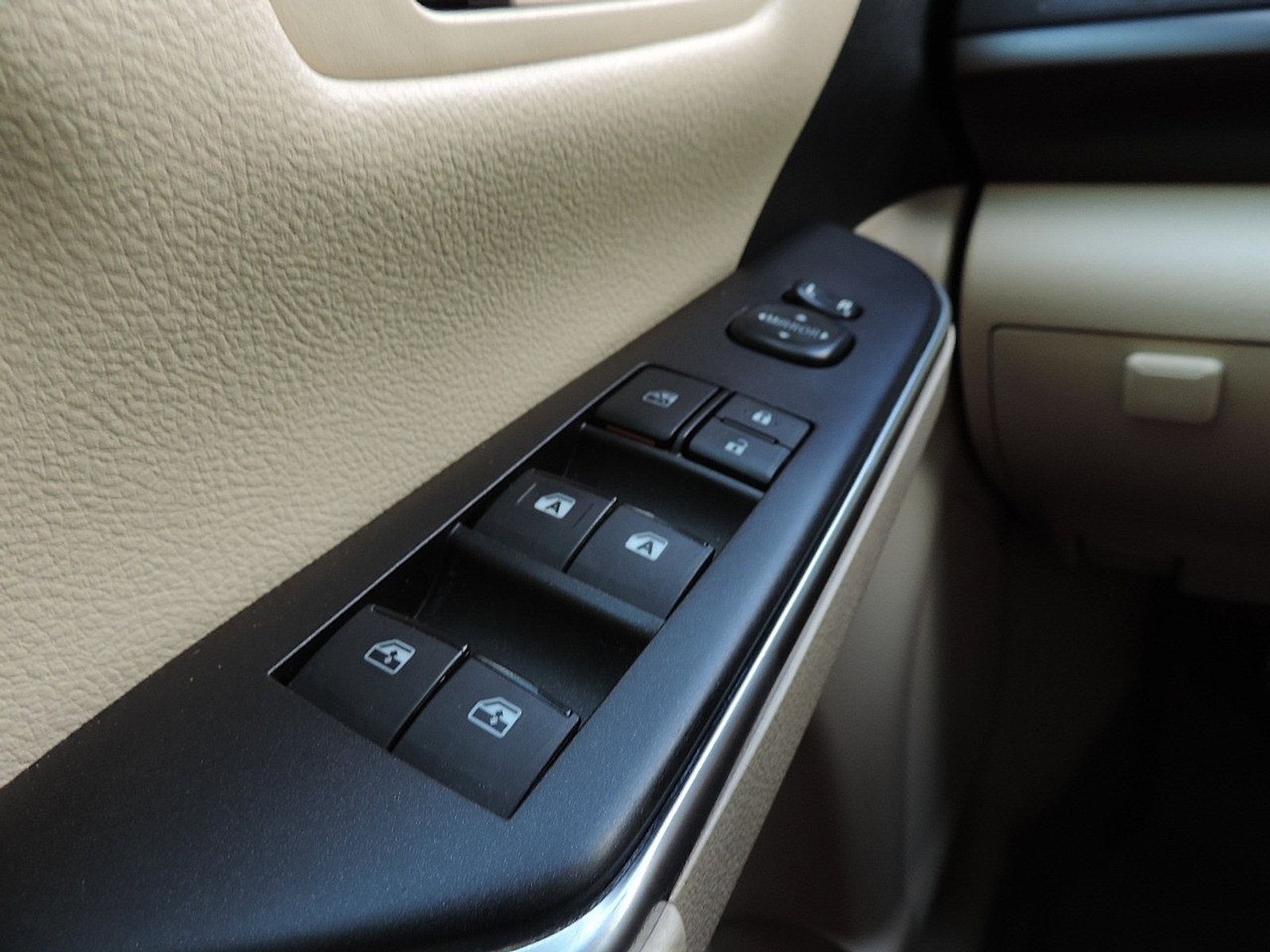 Used 2017 Toyota Camry LE FWD image 21