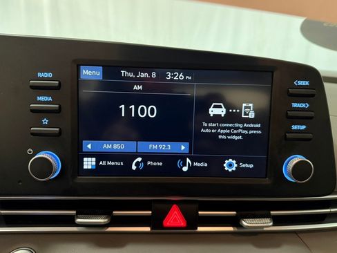 Certified 2025 Hyundai Elantra Sport image 34