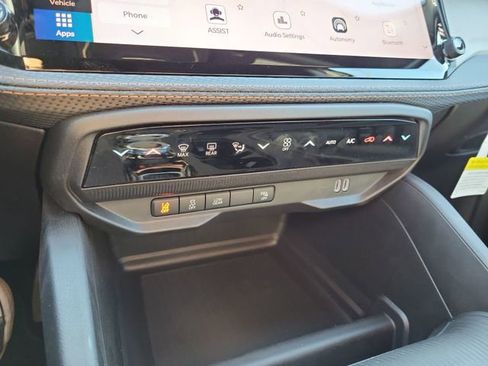 New 2026 Jeep Cherokee Limited AWD/4WD image 16
