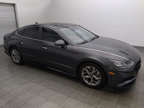 Used 2021 Hyundai Sonata SEL w/ Convenience Package FWD image 11