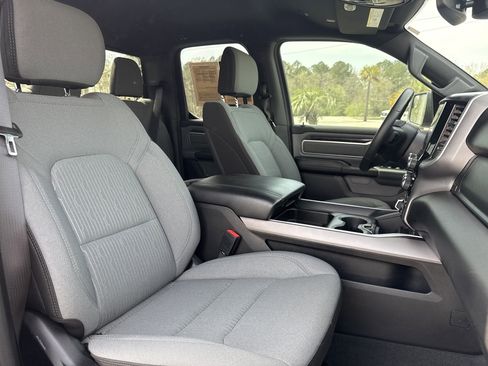 Used 2022 RAM 1500 Big Horn w/ Trailer Tow Group image 31