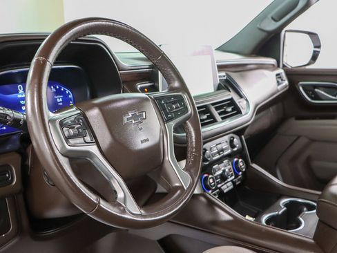 Used 2023 Chevrolet Tahoe Z71 w/ Luxury Package image 27