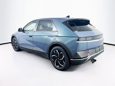 Used 2024 Hyundai Ioniq 5 SEL image 5