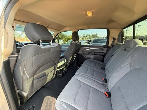 Used 2019 RAM 1500 Big Horn AWD/4WD image 26