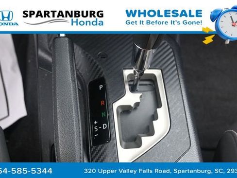 Used 2013 Toyota RAV4 Limited FWD image 11