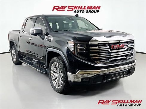 Used 2022 GMC Sierra 1500 SLT w/ SLT Premium Plus Package AWD/4WD image 1