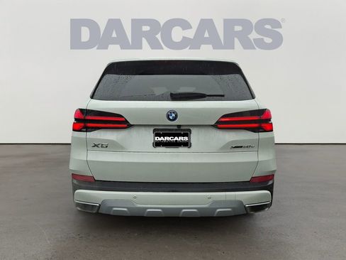 Used 2025 BMW X5 xDrive50e w/ Climate Comfort Package image 5