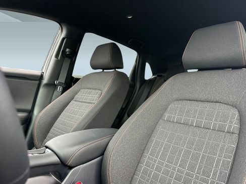 Certified 2026 Honda HR-V Sport image 20