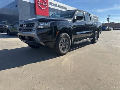 New 2026 Nissan Frontier SV w/ SV Convenience Package