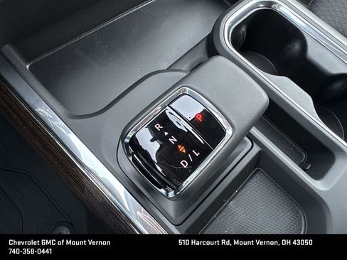 New 2025 GMC Sierra 1500 Elevation image 23