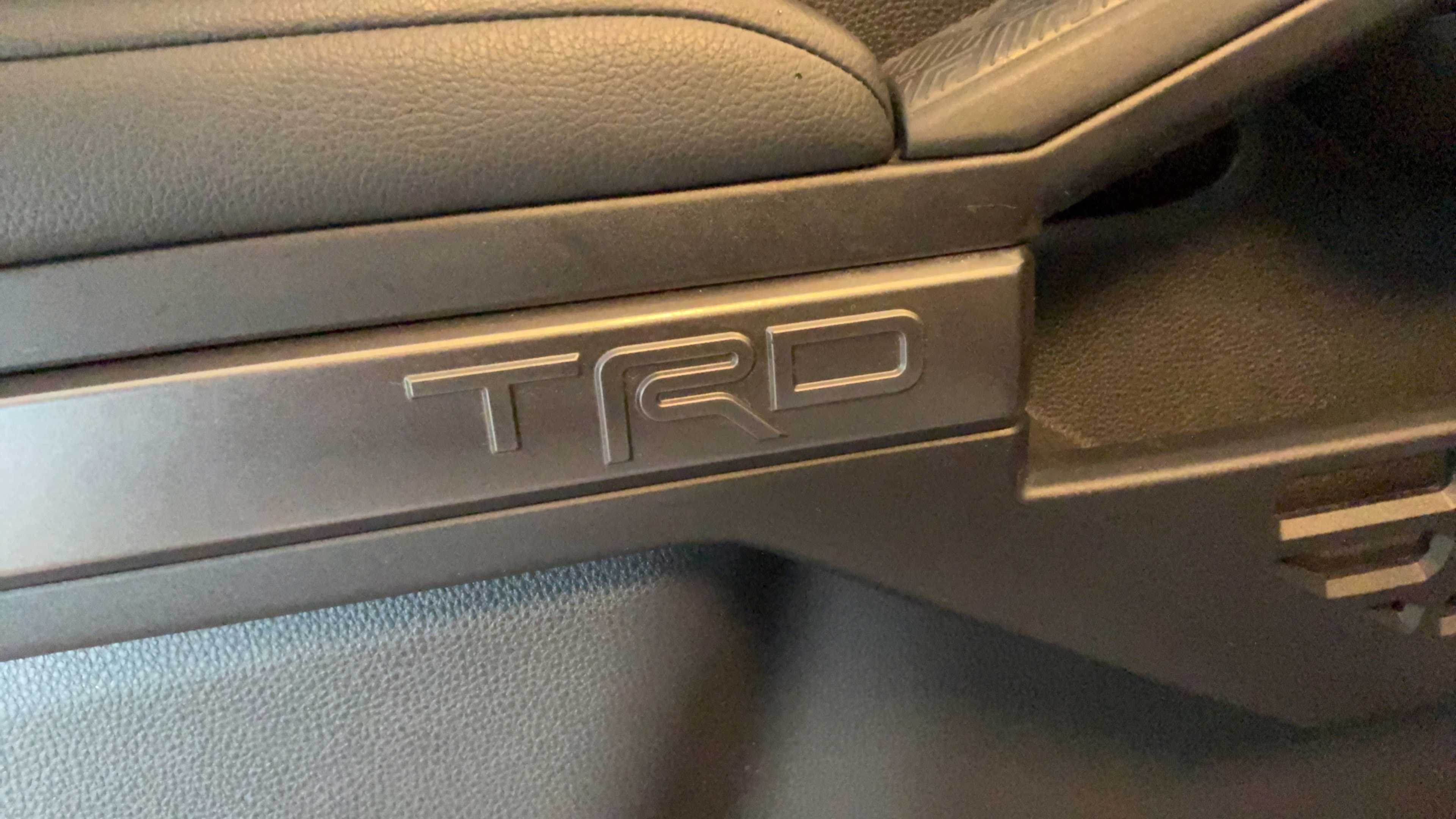 Certified 2025 Toyota 4Runner TRD Off-Road Premium AWD/4WD image 30