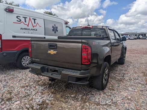 Used 2016 Chevrolet Colorado Z71 AWD/4WD image 4