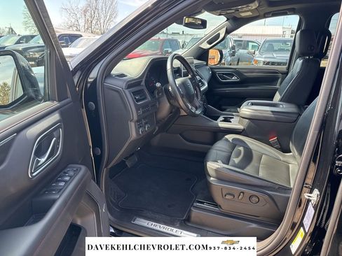 Used 2021 Chevrolet Suburban RST AWD/4WD image 17