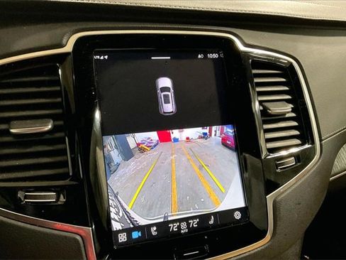 Certified 2023 Volvo XC90 B6 Ultimate w/ Lounge Package image 22