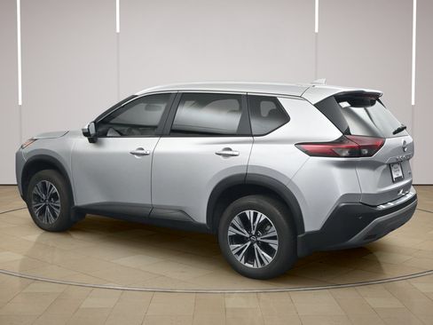 Certified 2023 Nissan Rogue SV w/ SV Premium B Package FWD image 5