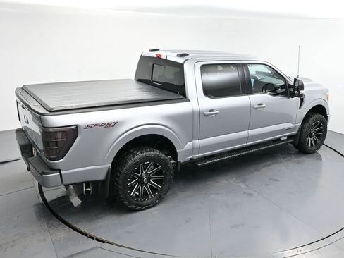 Used 2022 Ford F150 XLT w/ Equipment Group 302A High AWD/4WD image 5