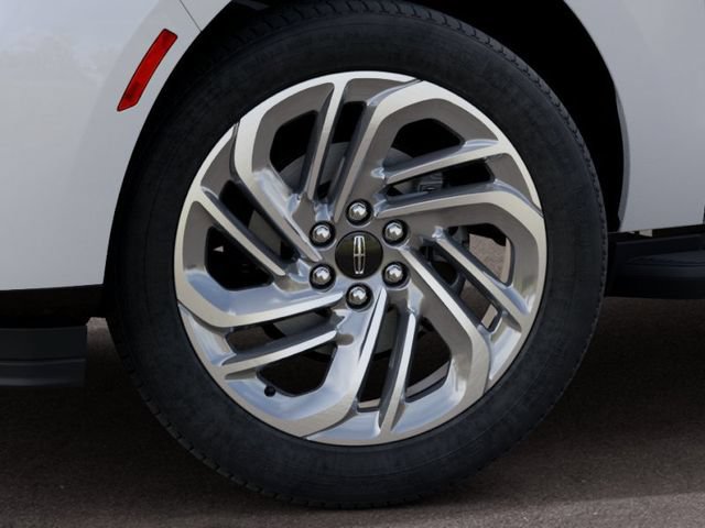 New 2027 Lincoln Navigator Premiere RWD image 19