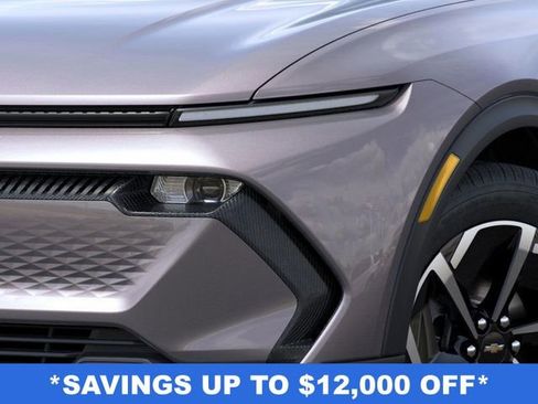 New 2026 Chevrolet Equinox EV LT image 10