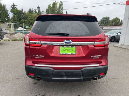 Used 2022 Subaru Ascent Limited w/ Technology Package AWD/4WD image 4