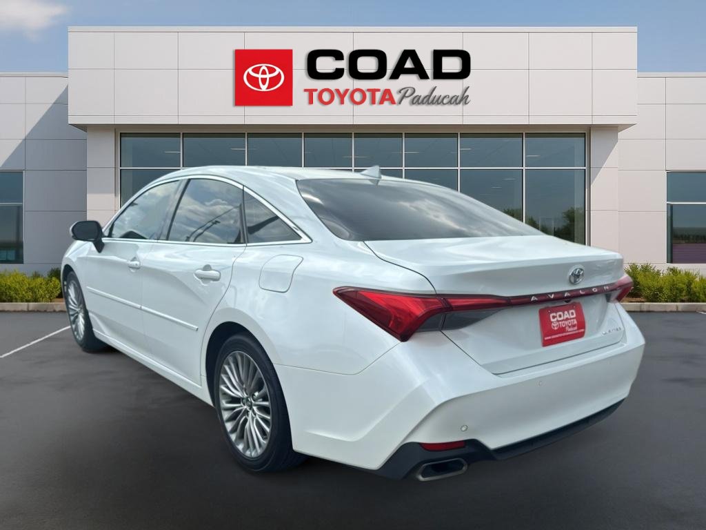 Used 2019 Toyota Avalon Limited w/ Advanced Safety Package FWD image 3