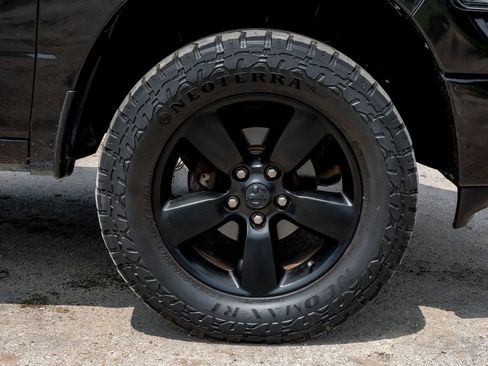 Used 2018 RAM 1500 Big Horn AWD/4WD image 59