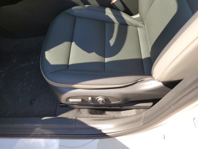 New 2026 Chevrolet Trax ACTIV w/ Driver Confidence Package FWD image 18