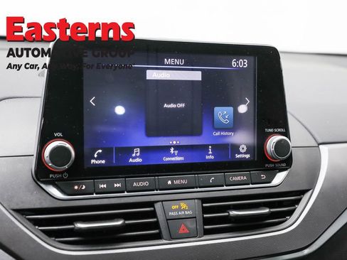 Used 2023 Nissan Altima 2.5 SR FWD image 19