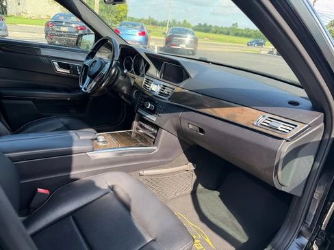 Used 2014 Mercedes-Benz E 350 4MATIC Sedan image 8