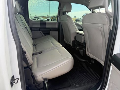 Used 2020 Ford F250 XL w/ Power Equipment Group image 28