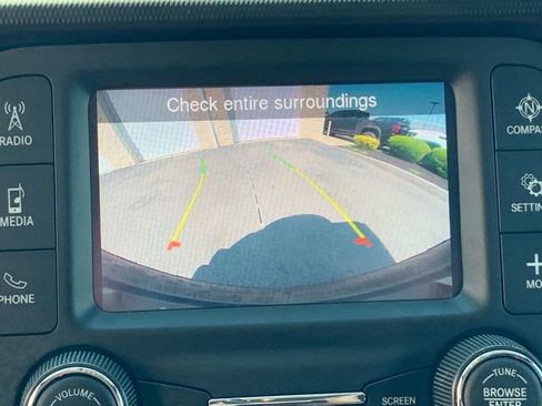 Used 2021 Jeep Wrangler Unlimited Sport image 30