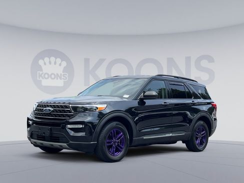 Used 2020 Ford Explorer XLT w/ Equipment Group 202A AWD/4WD image 5