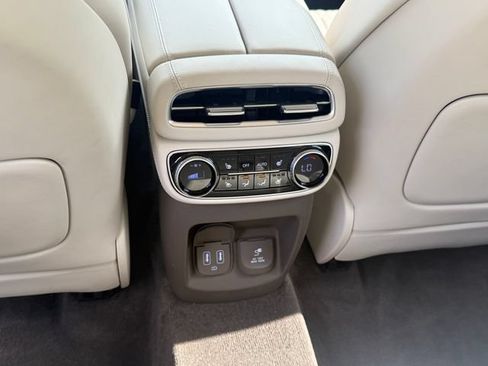 Used 2024 Genesis GV80 3.5T w/ Prestige Package AWD/4WD image 27