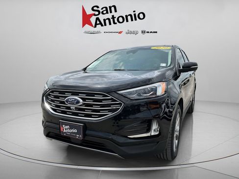 Used 2020 Ford Edge Titanium w/ Equipment Group 301A AWD/4WD image 6