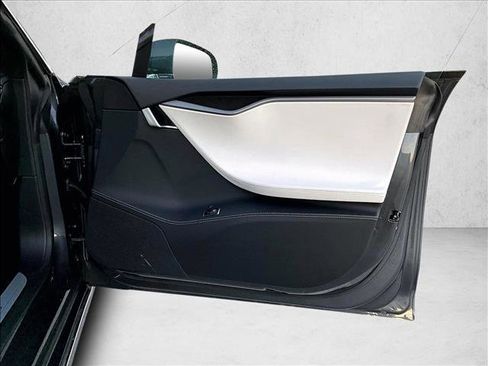 Used 2018 Tesla Model S P100D image 19