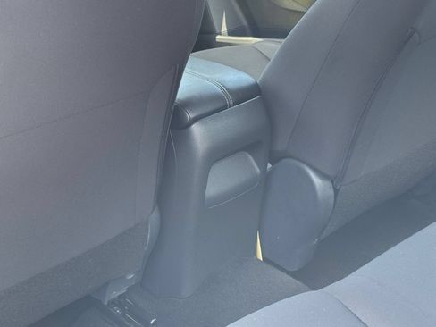 Used 2025 Nissan Sentra S FWD image 23