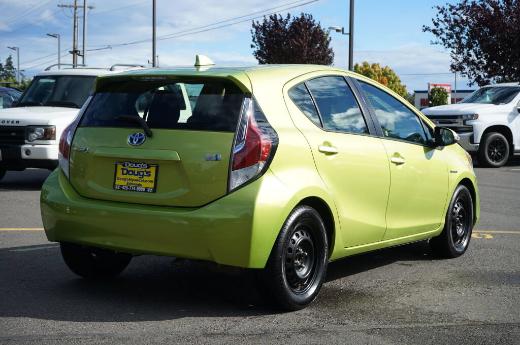 Used 2015 Toyota Prius C Two FWD image 5