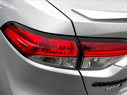 New 2026 Toyota Corolla SE FWD image 14