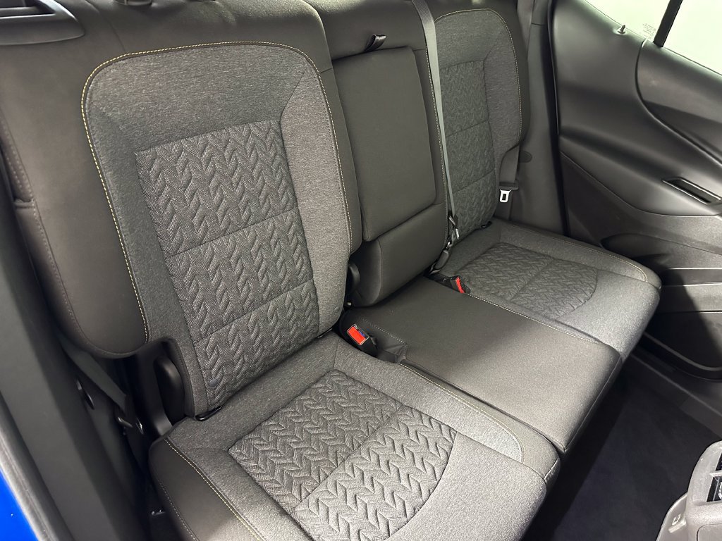 Used 2024 Chevrolet Equinox LT FWD image 30