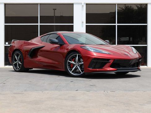 Used 2023 Chevrolet Corvette Stingray Premium Cpe w/ Z51 Performance Package RWD image 6