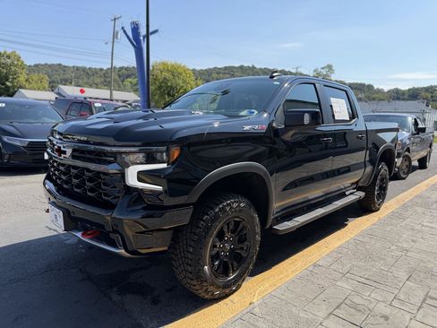 Used 2026 Chevrolet Silverado 1500 ZR2 AWD/4WD image 5