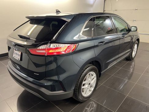 Certified 2024 Ford Edge SEL w/ Convenience Package AWD/4WD image 6