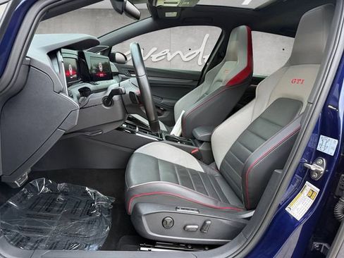 Used 2023 Volkswagen GTI Autobahn image 10
