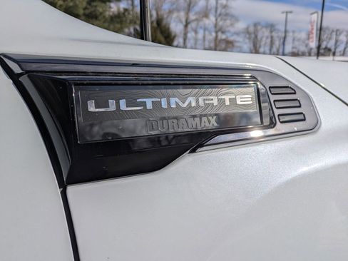 New 2026 GMC Sierra 3500 Denali Ultimate AWD/4WD image 39