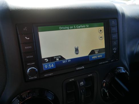 Used 2012 Jeep Wrangler Unlimited Sahara AWD/4WD image 28